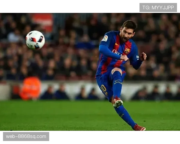 直接任意球判定标准：可判罚犯规与执行距离要点