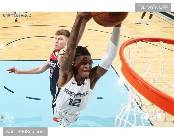 奥拉朱旺背身单打冲击篮筐效率领先所有内线球员